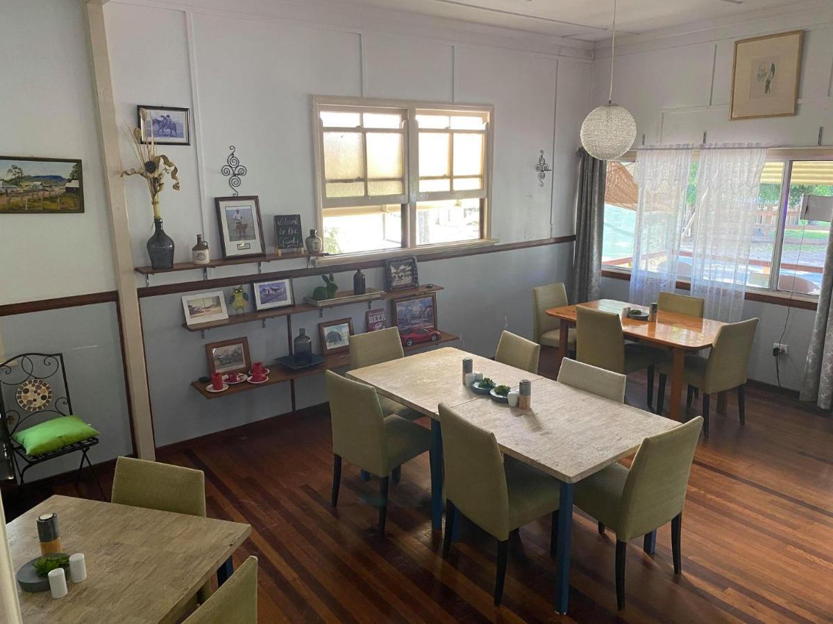 Gundy Pub & Caravan Park Gundiah Luaran gambar