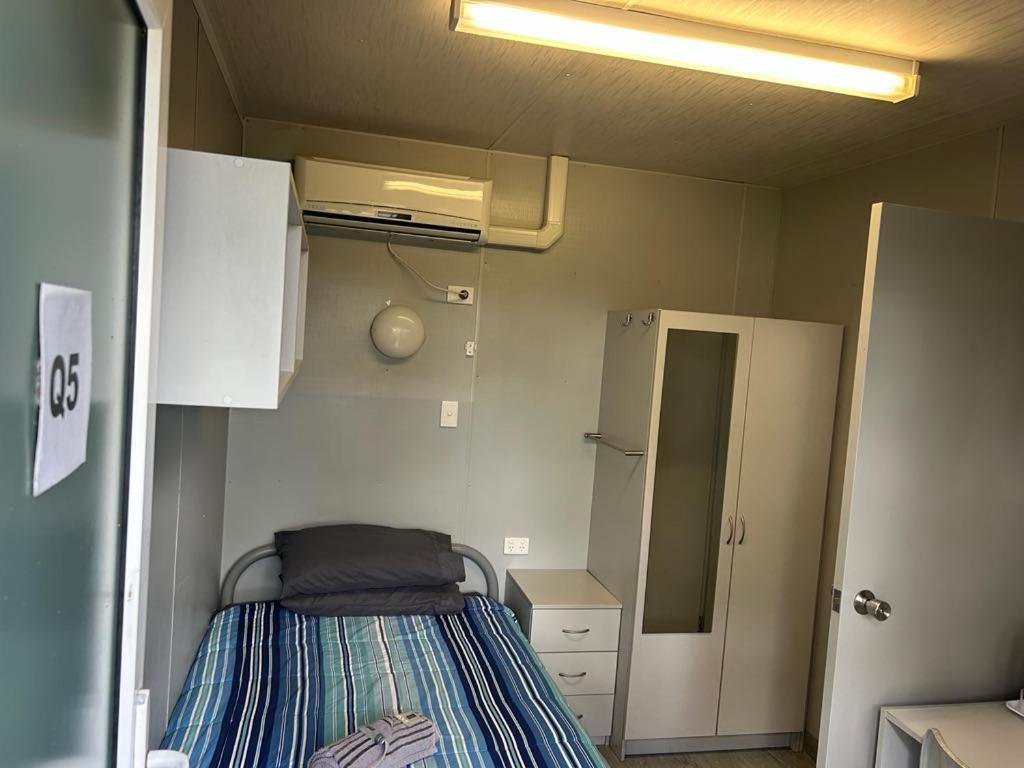 Gundy Pub & Caravan Park Gundiah Luaran gambar