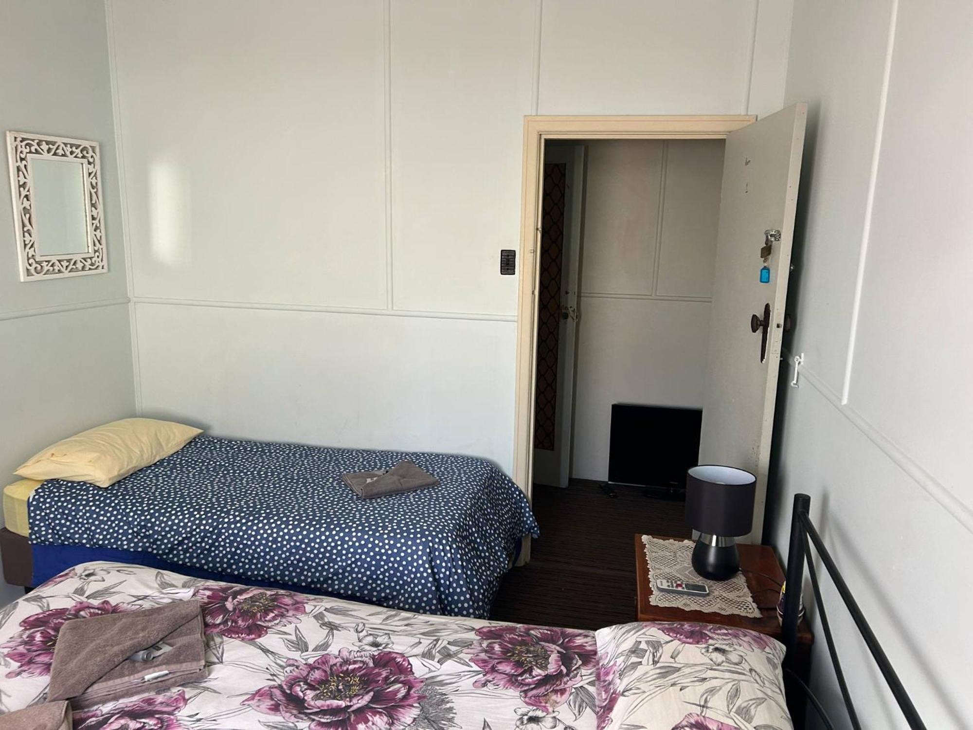Gundy Pub & Caravan Park Gundiah Luaran gambar